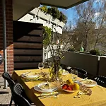 Olive Mit Balkonen & Elektrogrill, 24h Self-check-in, Free Parking, Netflix & Wifi, Lage, Naehe Kem Kliniken *