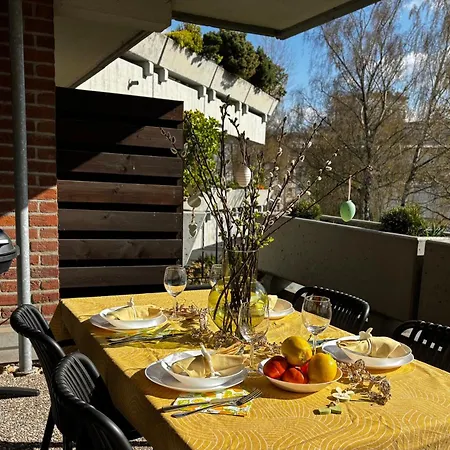 Olive Mit Balkonen & Elektrogrill, 24h Self-check-in, Free Parking, Netflix & Wifi, Lage, Naehe Kem Kliniken *
