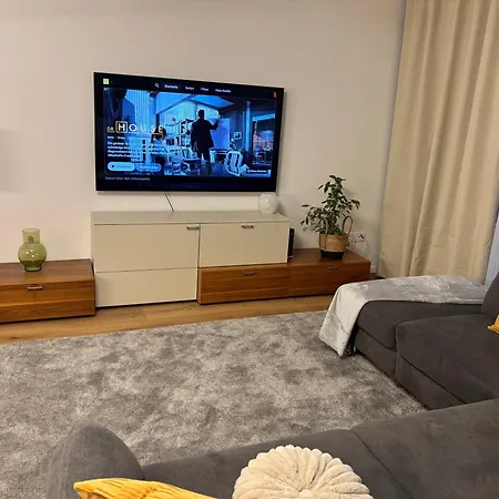 Apartament Olive Mit Balkonen & Elektrogrill, 24h Self-check-in, Free Parking, Netflix & Wifi, Lage, Naehe Kem Kliniken *