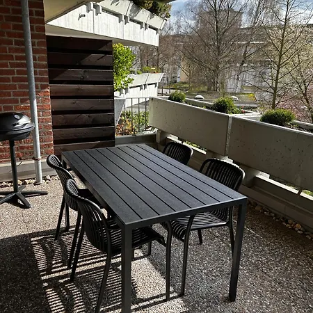 Olive Mit Balkonen & Elektrogrill, 24h Self-check-in, Free Parking, Netflix & Wifi, Lage, Naehe Kem Kliniken Διαμέρισμα Έσσεν