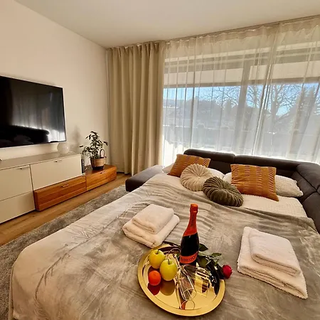 Olive Mit Balkonen & Elektrogrill, 24h Self-check-in, Free Parking, Netflix & Wifi, Lage, Naehe Kem Kliniken * 에센