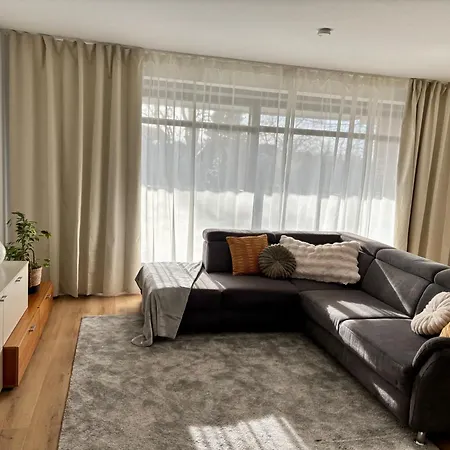 Apartament Olive Mit Balkonen & Elektrogrill, 24h Self-check-in, Free Parking, Netflix & Wifi, Lage, Naehe Kem Kliniken *